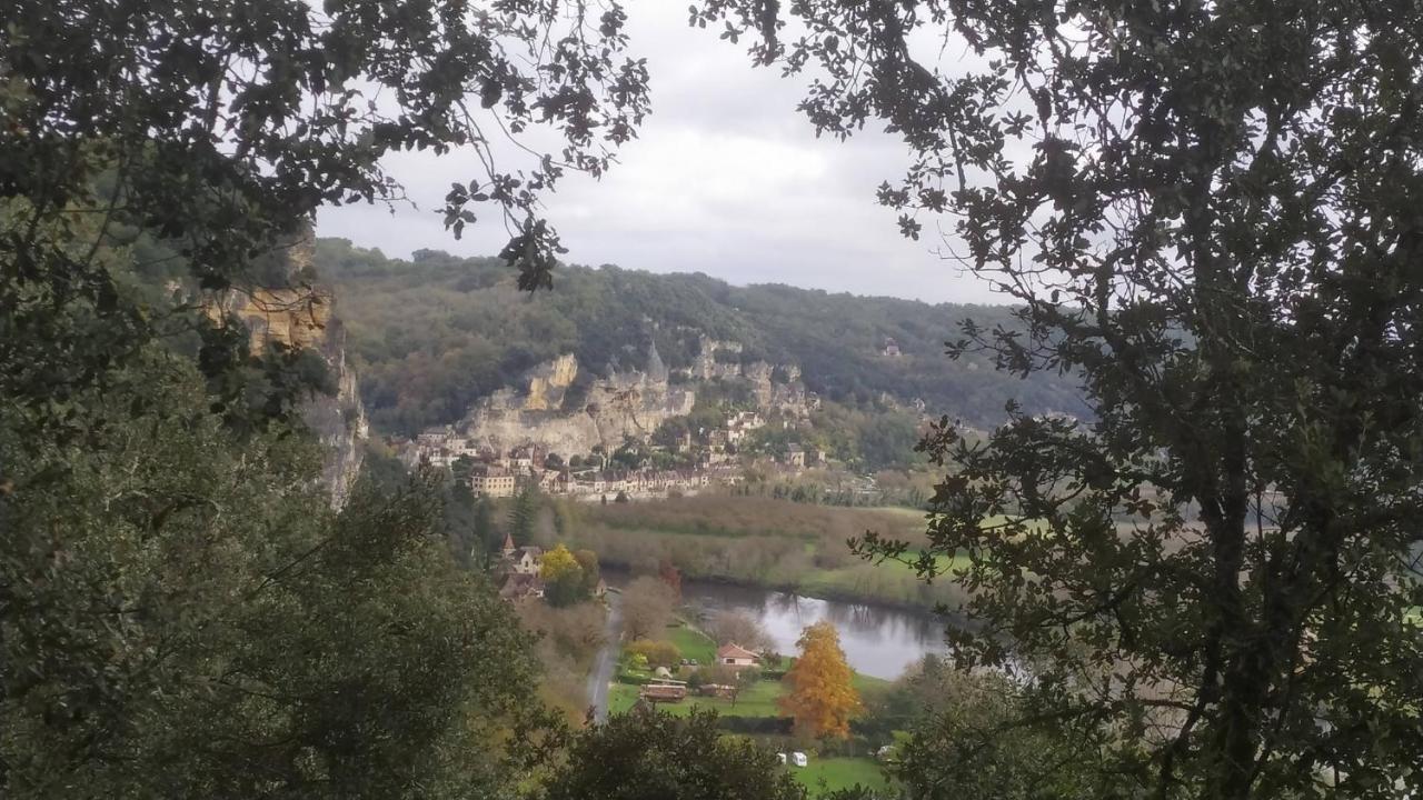 Le Clos De La Musardise - Gites De Charme Avec Piscine Chauffee Salignac Eyvigues Bagian luar foto