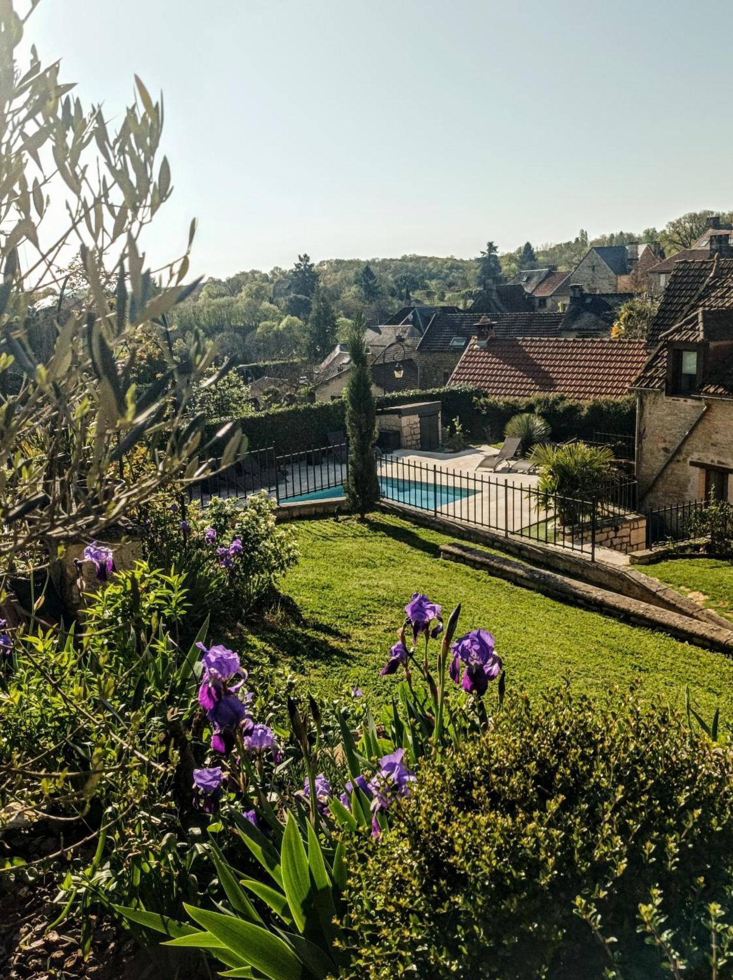 Le Clos De La Musardise - Gites De Charme Avec Piscine Chauffee Salignac Eyvigues Bagian luar foto